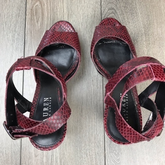 NWOT Ralph Lauren Snakeskin Strappy Burgundy Heels - Picture 5 of 7